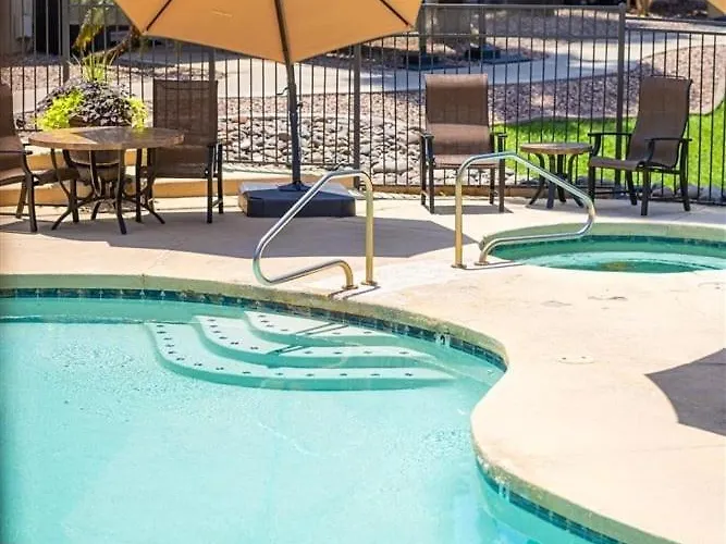 115 Fully Furnished 1br Suite-prime Location Apartment