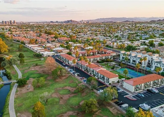 115 Fully Furnished 1br Suite-prime Location Apartment